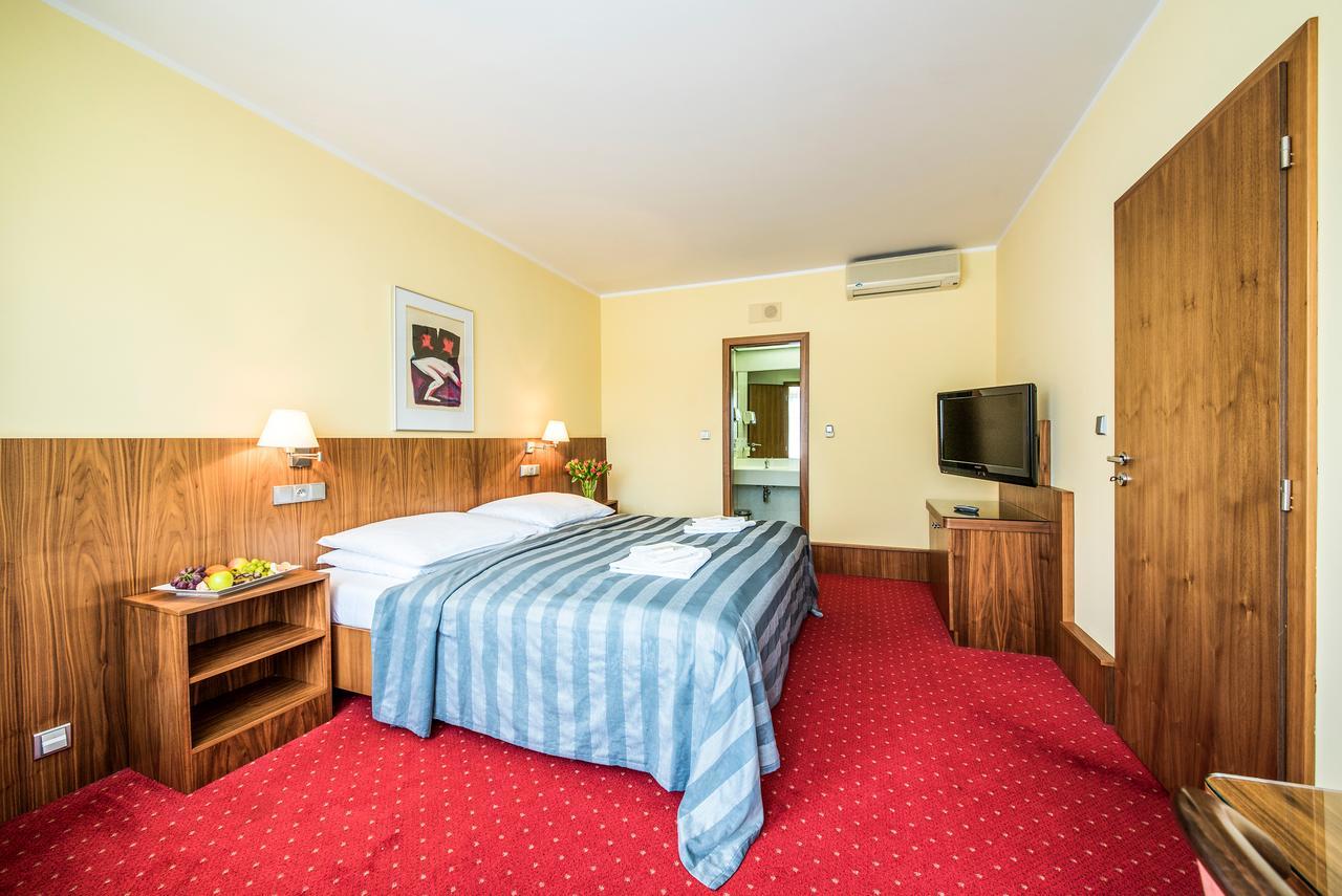 Hotel Jana Přerov Esterno foto