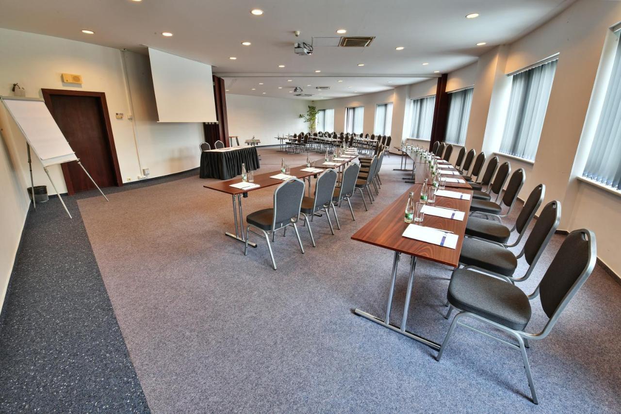 Hotel Jana Přerov Esterno foto